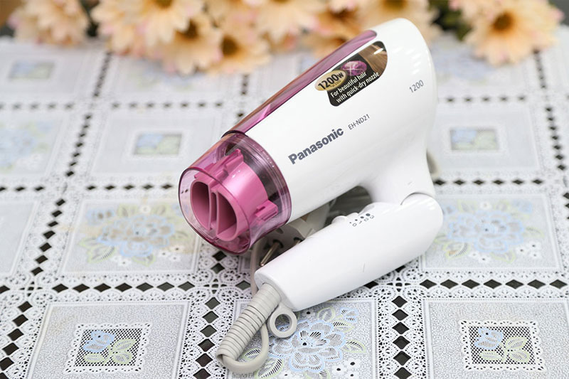 Máy sấy tóc Panasonic EH-ND21-P645